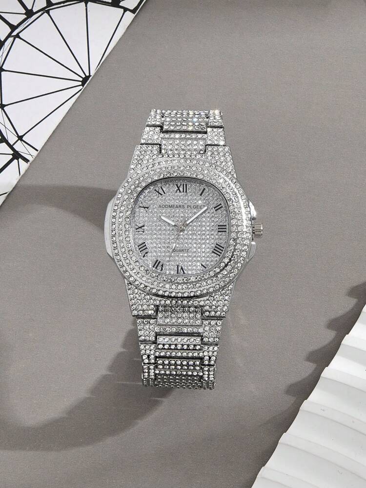 A Square Dial Watch With Diamonds, Starry Sky, Bar Scale, Stable Timekeeping