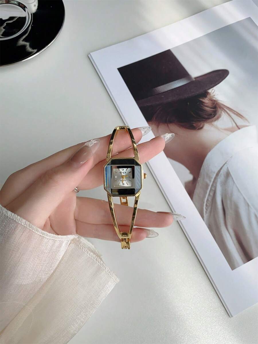 1pc Rose Gold Crystal Glass Dial Ladies Fashion Elegant Bracelet Watch Suitable for Daily Decoration