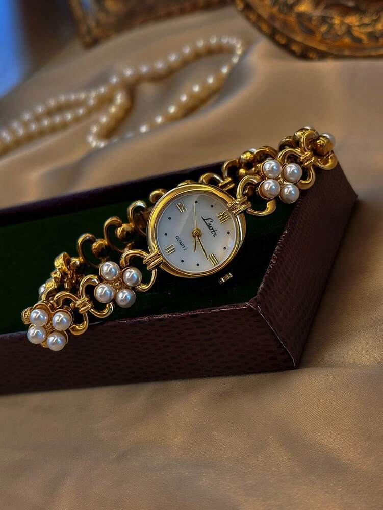 Women's Elegant Pearl Inlaid Luxury Quartz Watch – French Retro Style with Mother-of-Pearl Dial