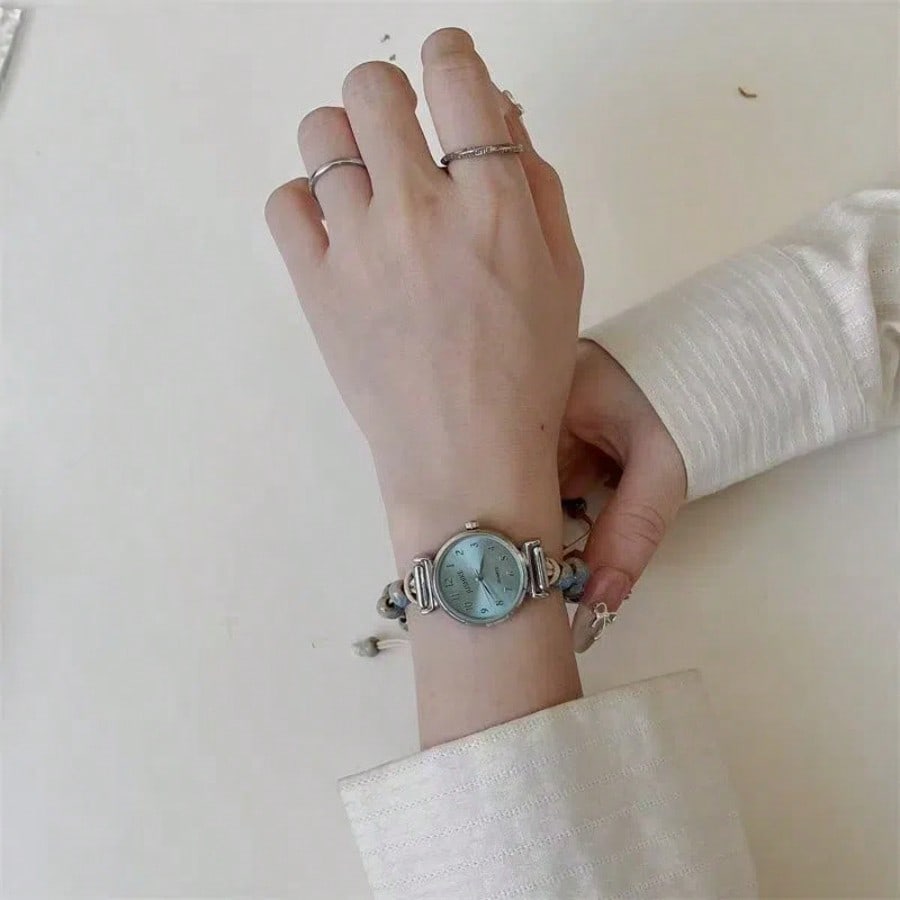 Women's Chinese-Style Beaded Quartz Watch – Ceramic Bracelet Design