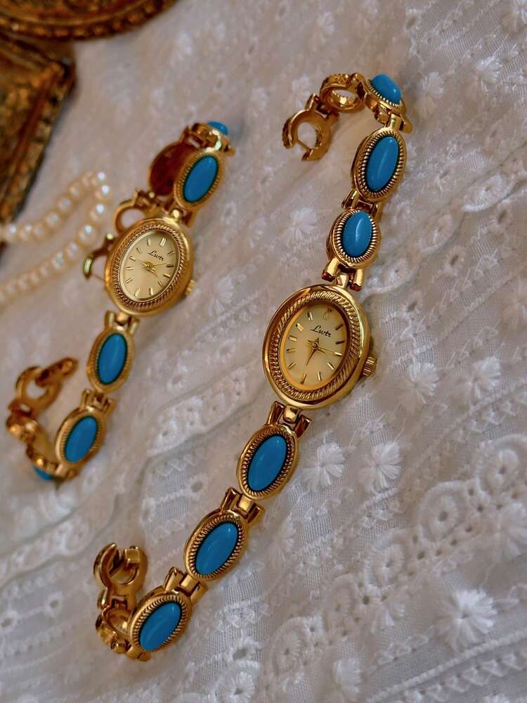 Ladies’ Vintage Turquoise Quartz Watch – Gold Oval Bracelet Design (30M Waterproof)