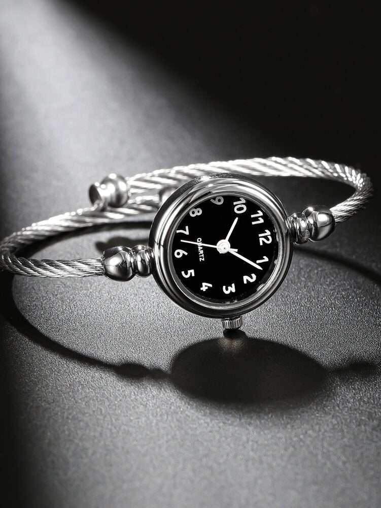 1pc Vintage Retro Roman Numeral Women Quartz Wrist Watch