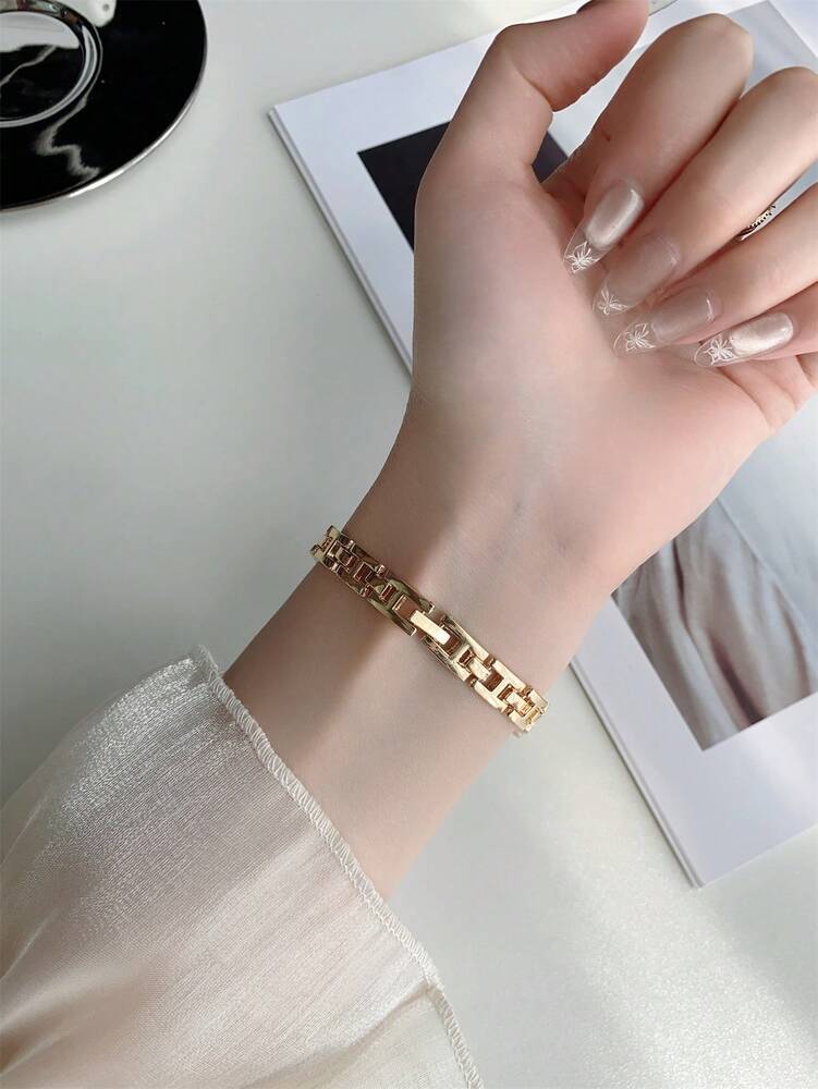 1pc Rose Gold Crystal Glass Dial Ladies Fashion Elegant Bracelet Watch Suitable for Daily Decoration