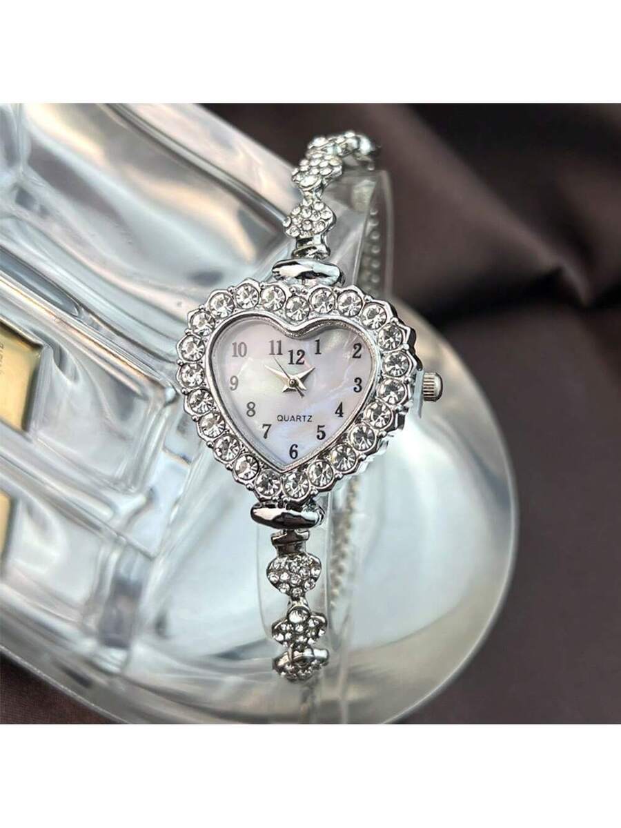 Women's Rhinestone Watch - Arabic Numerals & Heart Dial - Quartz Fashion Chain Bracelet - Elegant & Convenient Daily Wear Timepiece - Gift for Her -  Compatible
