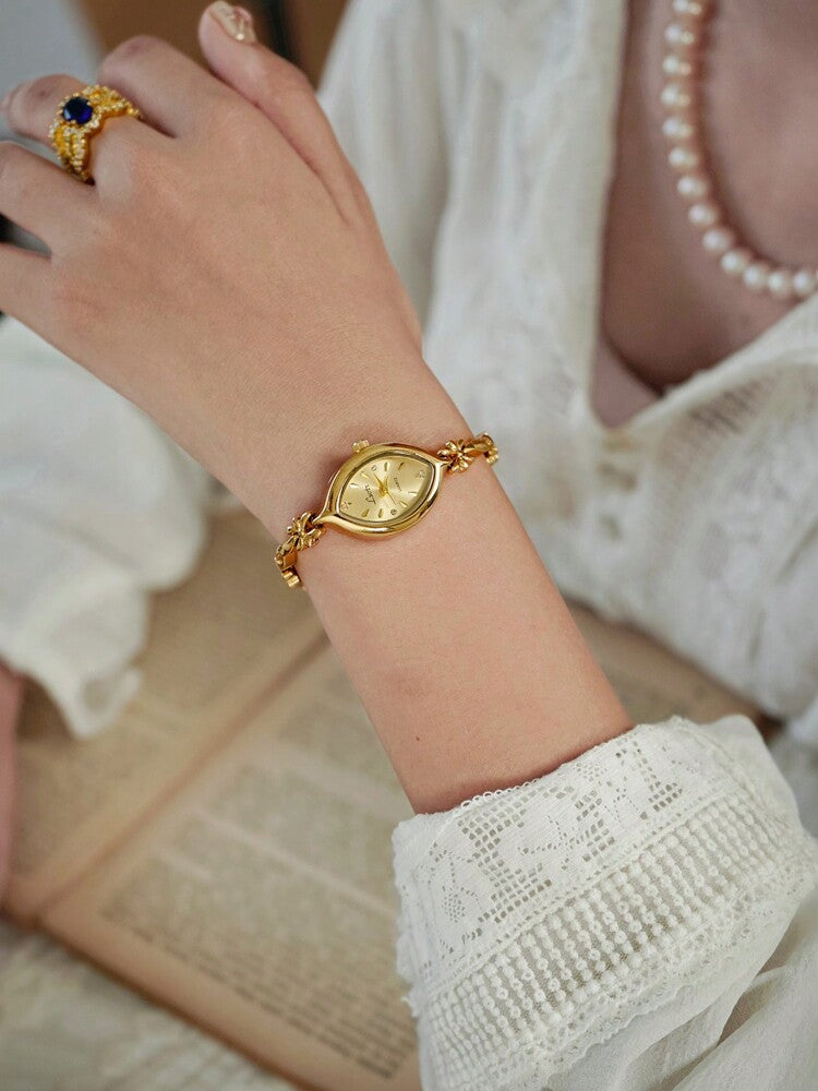 Women's Quartz Watch - Elegant Gold Petite Waterproof Fashion Dial - Vintage Style for Daily Wear, Parties & Gifts - Luxury Simple Design - Perfect for Everyday & Special Occasions